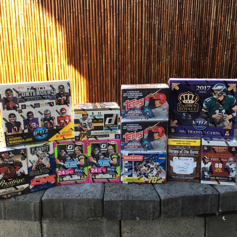 SPORTS CARDS